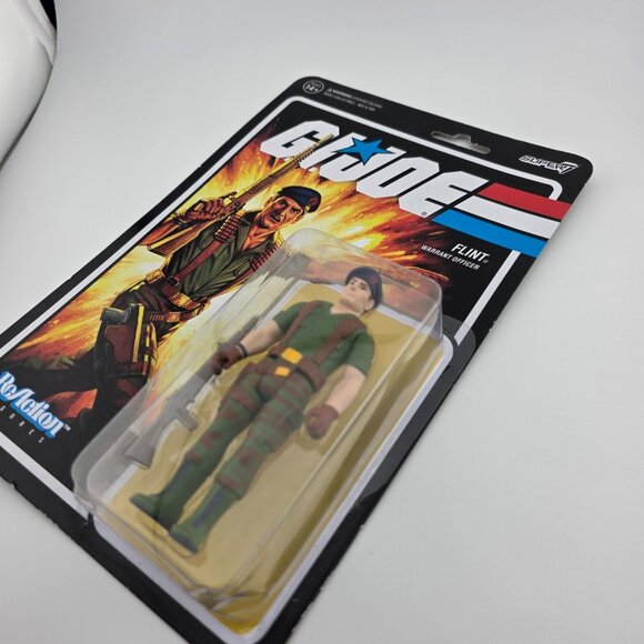 Super7 G.I. Joe Flint Warrant Officer Classic Collectible Action Figure New - Picture 4 of 8